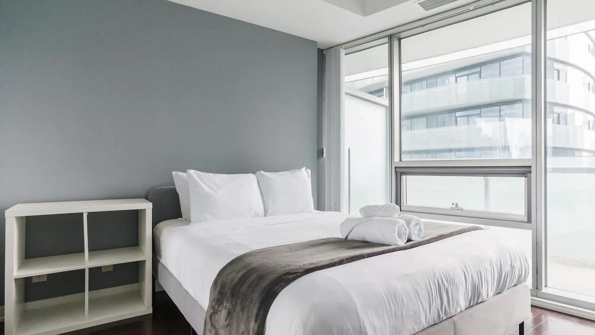 The One Apartment Toronto