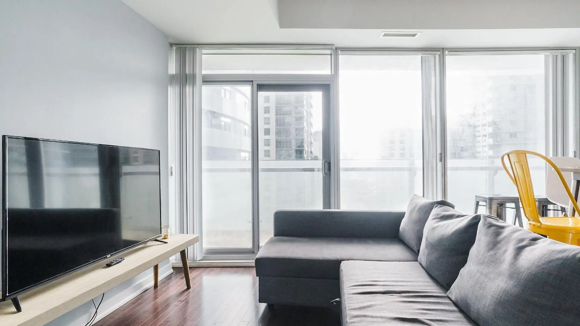 The One Apartment Toronto