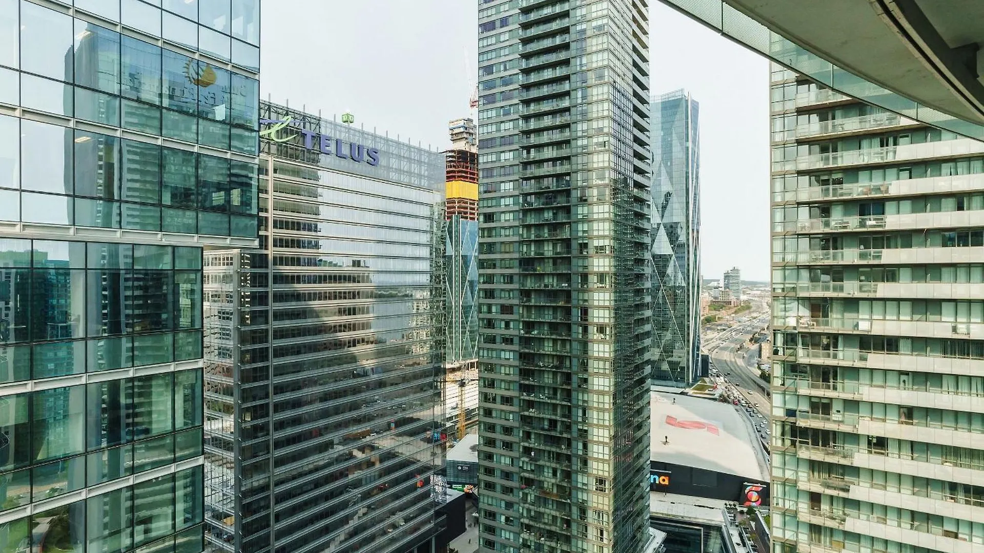 The One Apartment Toronto