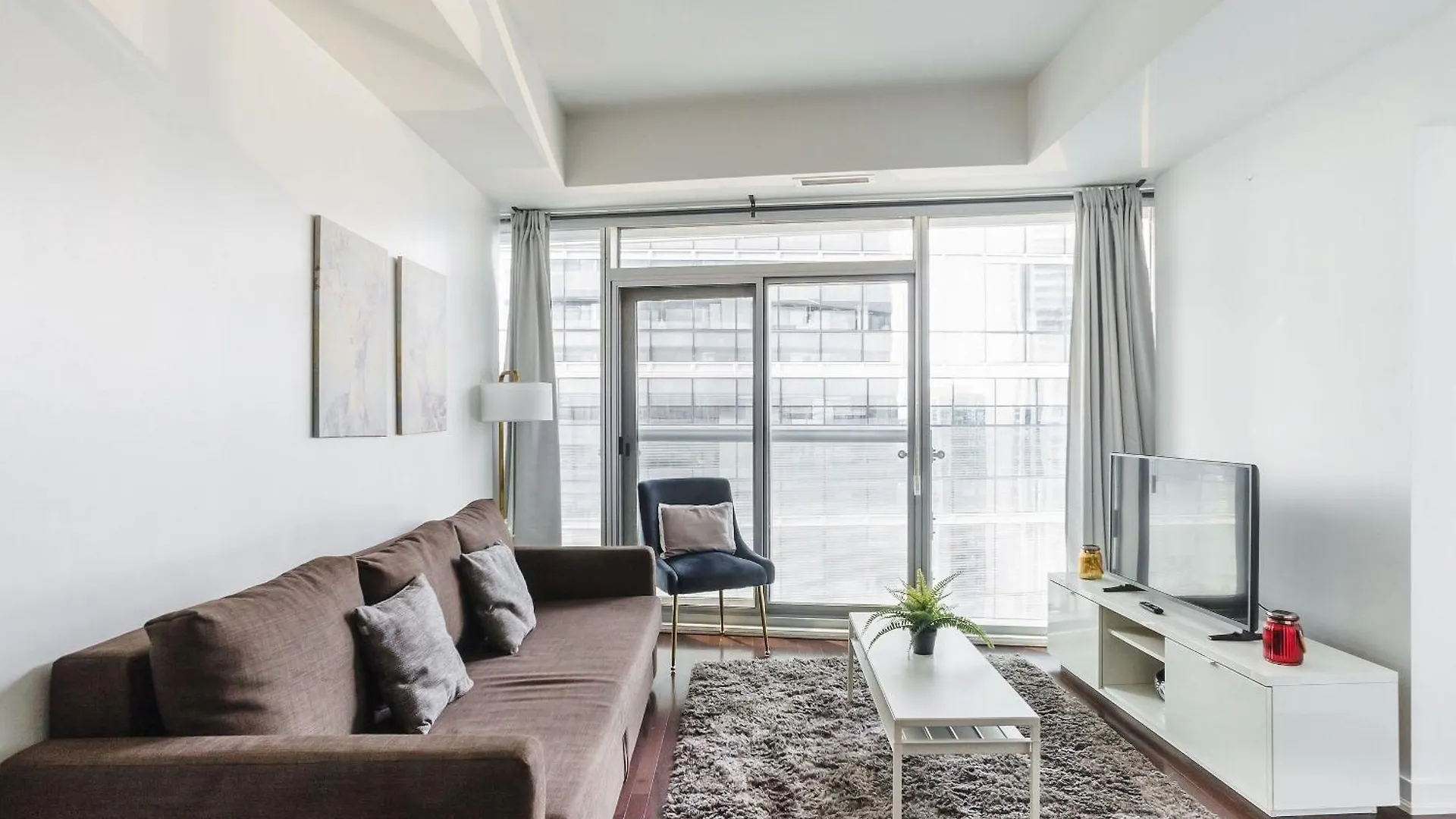 The One Apartment Toronto