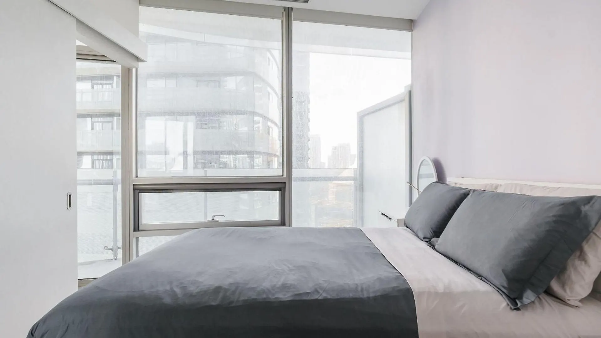 The One Apartment Toronto